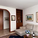 Casa Kolbe 8 , Centro M4 * Milánó
