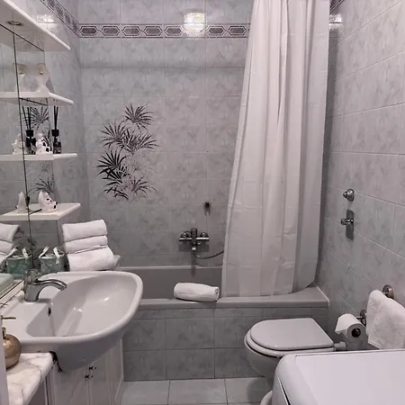 Casa Kolbe 8 , Centro M4 Apartamento Milán