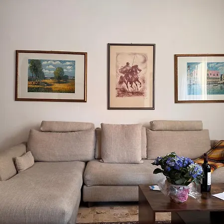 Casa Kolbe 8 , Centro M4 Apartamento Milán